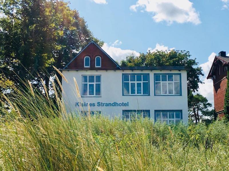 Kleines Strandhotel Niendorf  Bagian luar foto