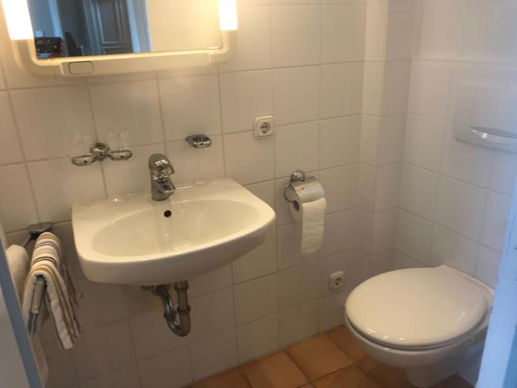 Kleines Strandhotel Niendorf  Bagian luar foto